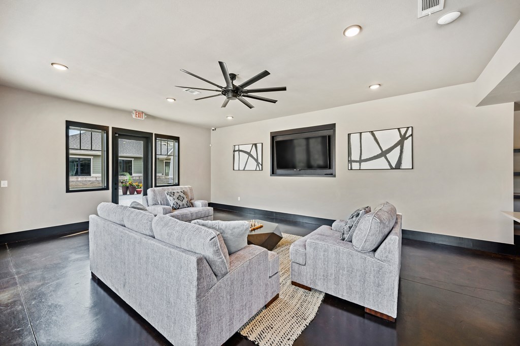 Shannon Creek Apartments, 1650 Candler Dr, Burleson, TX RentCafe